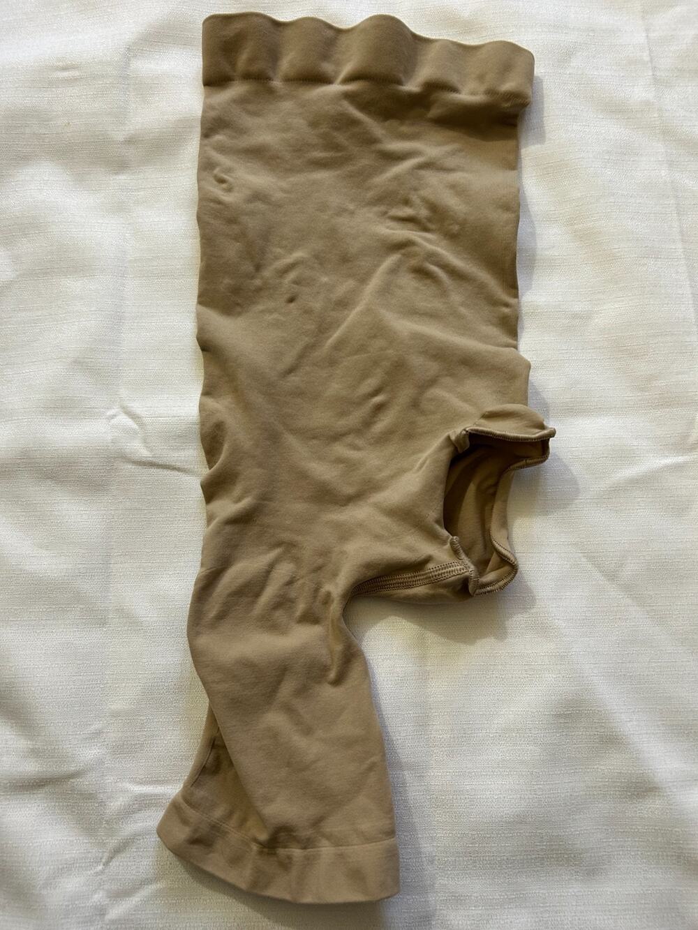 Skims NWOT Seamless High Waisted Shapewear Clay Color Size XS